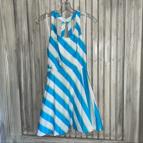 Lilly Pulitzer Zo Dress in Roper Stripe - Picture 2 of 9
